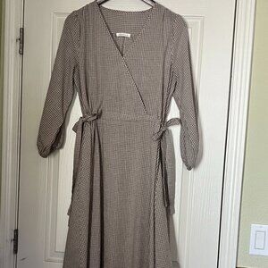 Neuflora Hilton Head Dress, Small